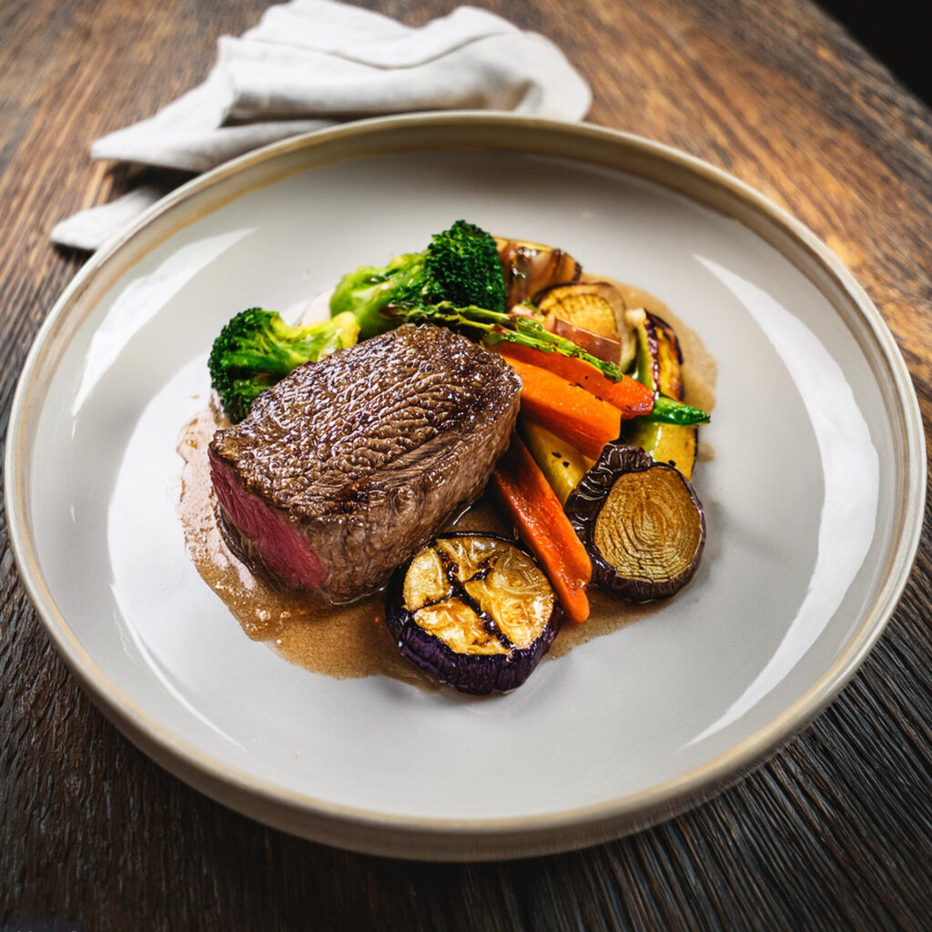 Perfectly Seared Steak and Veggies